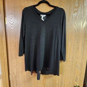 Market & Spruce black tunic top , black floral insert, women's large.